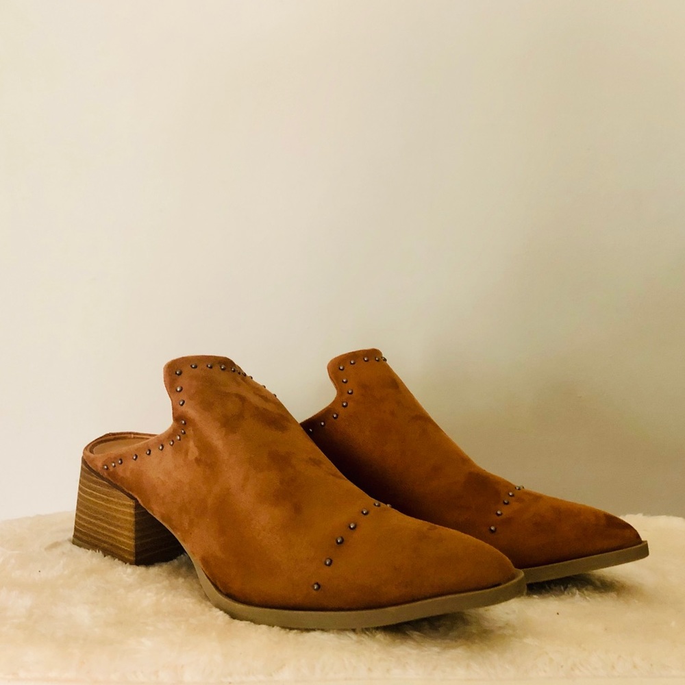 Mules / Heels